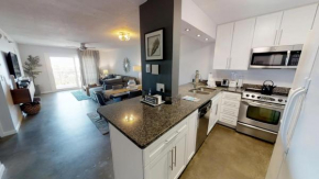 DISEMPTYCOUNT:1 COUNTED RATES! Newly Furnished, Platinum-Waterfront Modern-Architecture!